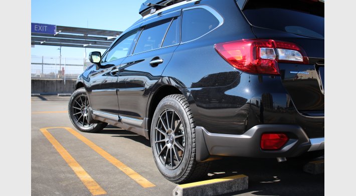 kei様　BS前後　ダークグレー スバル LEGACY OUTBACL Ltd｜USERS GALLERY｜ENKEI WHEELS