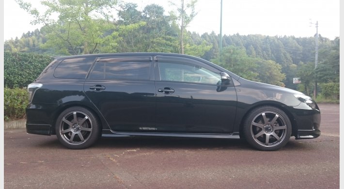 トヨタ カローラフィールダー（NZE144G）｜USERS GALLERY｜ENKEI WHEELS