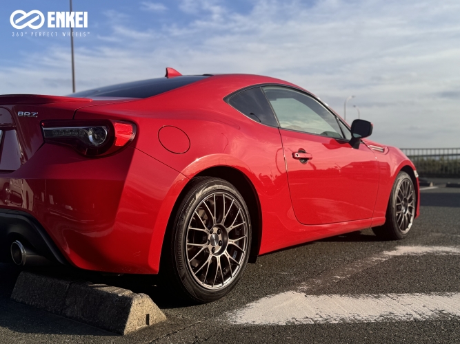 スバル BRZ ZC6｜USERS GALLERY｜ENKEI WHEELS