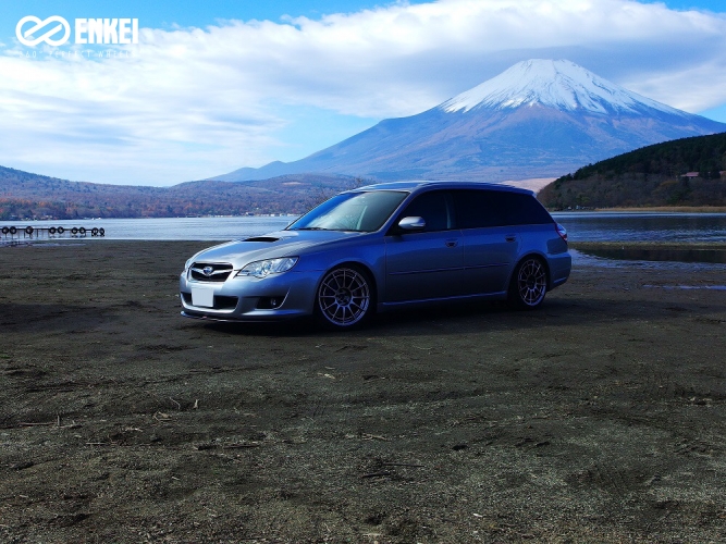 スバル レガシィツーリングワゴン｜USERS GALLERY｜ENKEI WHEELS