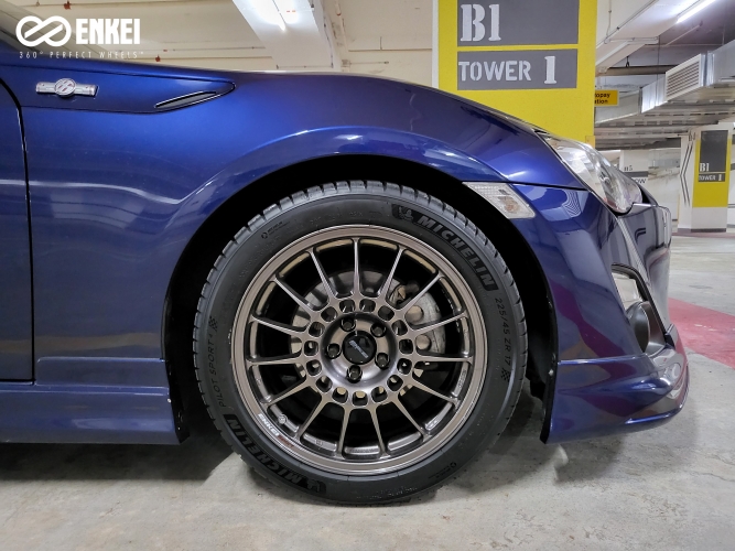 トヨタ純正】 86(ZN6)後期純正ホイール | カー用品 アルミ