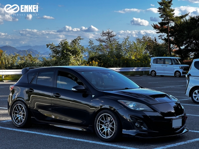 マツダ マツダスピードアクセラ｜USERS GALLERY｜ENKEI WHEELS