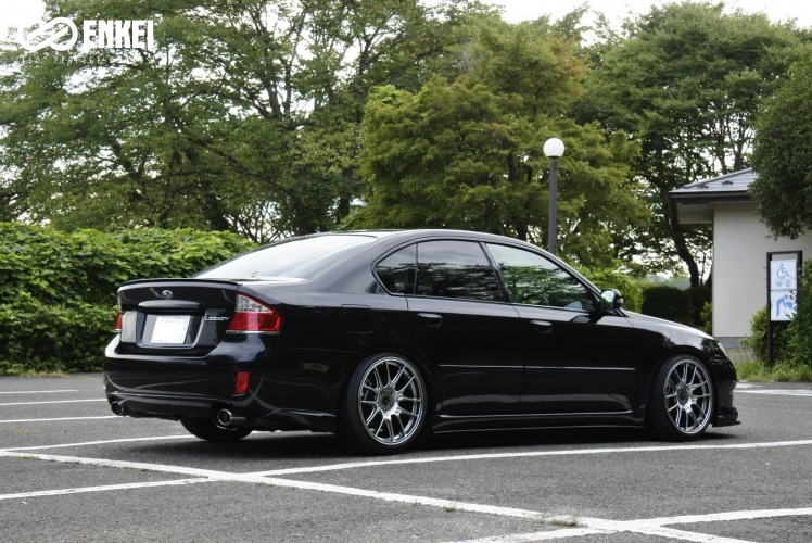 スバル レガシィB4｜USERS GALLERY｜ENKEI WHEELS